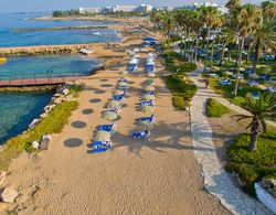 Leonardo Plaza Cypria Maris Beach Hotel & Spa Plaj