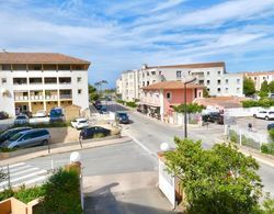 Hôtel Les Arbousiers Dış Mekan