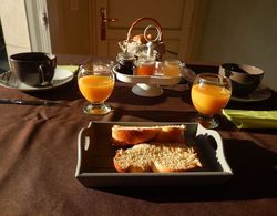 Les Chambres de Manou Kahvaltı
