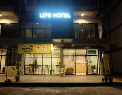 Life Hotel Rong Khun Dış Mekan