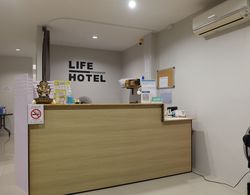 Life Hotel Rong Khun Lobi