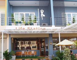 Life Station - Hostel Dış Mekan