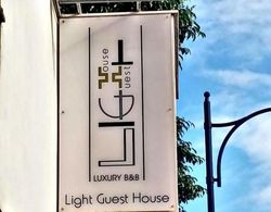 Light Guest House Dış Mekan