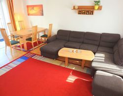 Linz Apartment Comfort-Size Oda Düzeni