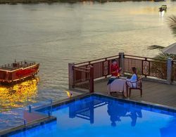 Little Riverside Hoi An - A Luxury Hotel & Spa Havuz