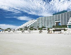 Live Aqua Beach Resort Cancún Plaj