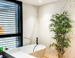 Llac Blau Luxury Apartment With Jacuzzi Banyo Tipleri