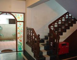 Lloyds Guest House , Krishna street , T. Nagar İç Mekan