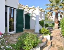 Located on a Quiet Cul-de-sac, Just Within 1 Mile From the Centre of Vilamoura Dış Mekan