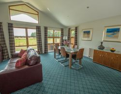 Loch Lomond Waterfront Luxury Lodges Oda Düzeni