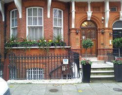 London Aparthotel Dış Mekan