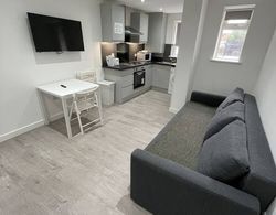 London Dagenham Apartments Genel