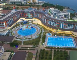 Lonicera Resort & Spa Hotel Dış Mekan