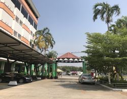 Lopburi Residence Hotel Otopark
