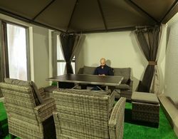 Lotaz Hotel Suites - Al Salamah Klüp/Executive