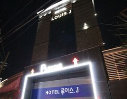 Louis J Hotel Dış Mekan