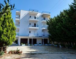 Lovely 1-bed Apartment in Sarandë Dış Mekan