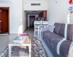 Lovely 1BR in Sports City With Golf Course Views! İç Mekan