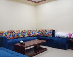 Lovely 2-bed Apartment in Rawalpindi Dış Mekan