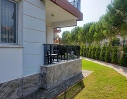 Lovely 2 Rooms Apartment With Pool and A/C Dış Mekan