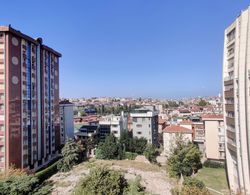 Lovely Flat With Central Location in Kadikoy Oda