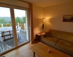 Lovely Holiday Home in Stipshausen With Terrace Oda Düzeni