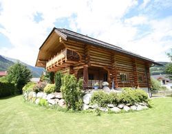 Lovely Holiday Home With Sauna in Mauterndorf Dış Mekan