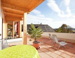 Lovely Apartment in Dachsberg-urberg With Roof Terrace Oda Düzeni