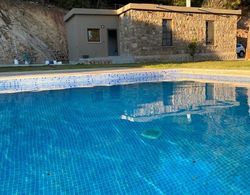 Lovely Stonehouse With Pool and Backyard in Izmir Oda