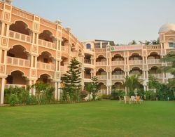 Hotel Lucky India Royal Heritage Dış Mekan