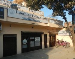 Lumbini Village Lodge Dış Mekan