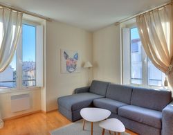 Lumineux Appartement- Carré D'or- Proche mer Genel
