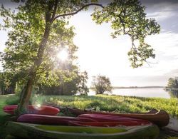 Lusty Beg Island Genel