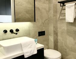 Lux Quiet Apartment in Potts Point Banyo Tipleri