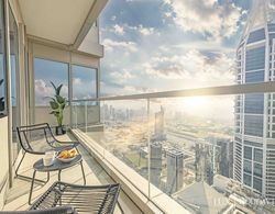 LUX The Sky View Suite Dubai Marina Öne Çıkan Resim