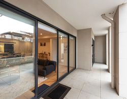Luxe 3 Bedroom Apartment With Parking İç Mekan