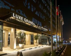 Luxe Grand Hotel Apartments Dış Mekan