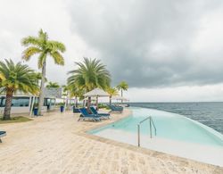 Luxe Retreat at Puerto Bahia Bkfst Included Oda