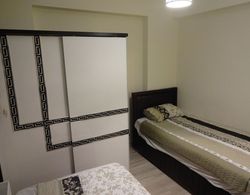 Luxerious Three Bedroom Apartment Genel