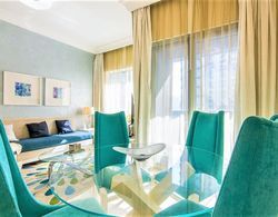 Luxurious 1bedroom in Damac Maison Signature Yerinde Yemek