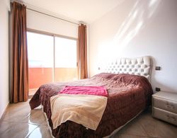 Luxurious 3 Bedroom Apartment Mülk Olanakları