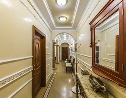 Luxurious Classic Apartment Bessarabka İç Mekan