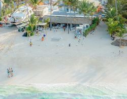 Luxurious Condo Steps From the Beach F3 Los Corales Playa Bavaro Oda