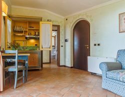 Luxurious Holiday Home in Collazzone With Swimming Pool Oda Düzeni