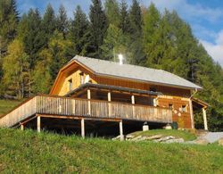 Luxurious Holiday Home in Styria With Terrace Dış Mekan
