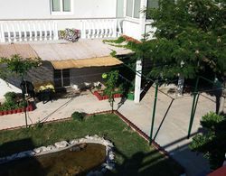 Luxurious Apartment in Dalmatia With Garden Dış Mekan