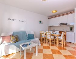 Luxurious Apartment in Kvarner by Sea Oda Düzeni