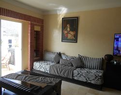 Luxurious Apartment in Marina Ref T23501 Oda Manzaraları