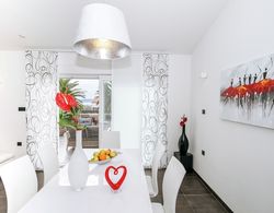 Luxurious Apartment in Zadar With Garden Yerinde Yemek