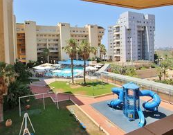 Luxurious Sea View 3BR Pool Spa and Gym Dış Mekan